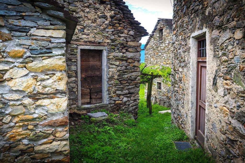Bed & Breakfast Uvablu Trontano Bagian luar foto